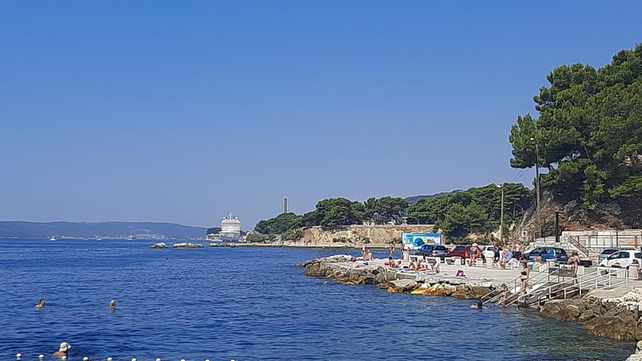 Old Captain'S Apartments - In A Pine Wood By The Sea And Tennis Courts Split Extérieur photo