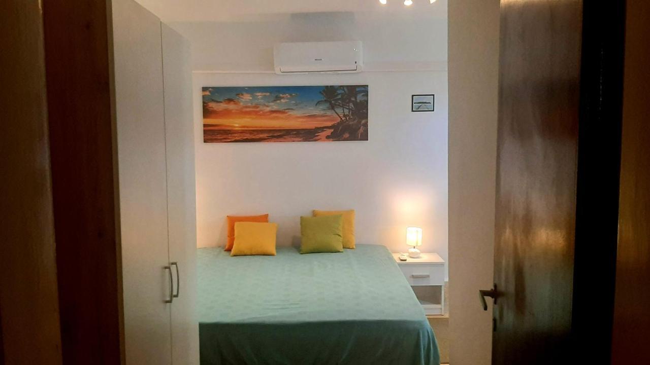 Old Captain'S Apartments - In A Pine Wood By The Sea And Tennis Courts Split Extérieur photo